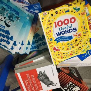 In Sách Màu Giá Rẻ: Bí Quyết Tối Ưu & Tìm Xưởng Uy Tín